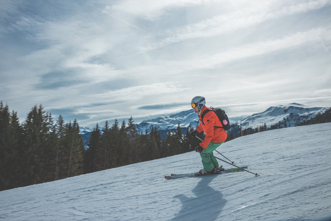 Many Skiing on Piste: Photo by Ben Koorengevel on Unsplash